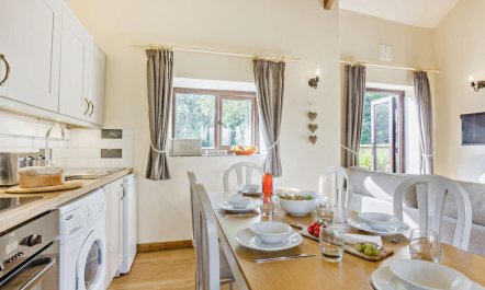 3 Bed in Holsworthy 3