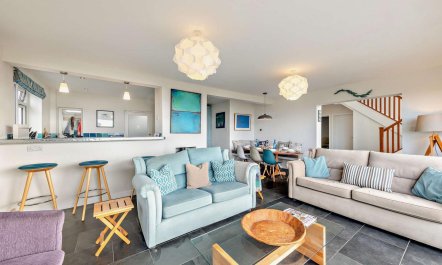 4 Bed in Aberdyfi 5