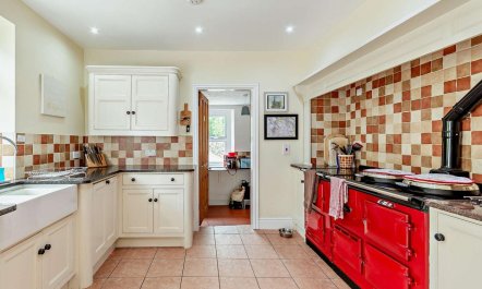 4 Bed in Matlock 2