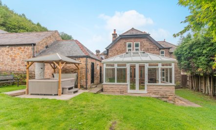 4 Bed in Matlock 1