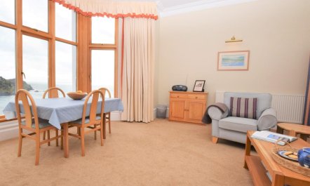 1 Bed in Fowey 1