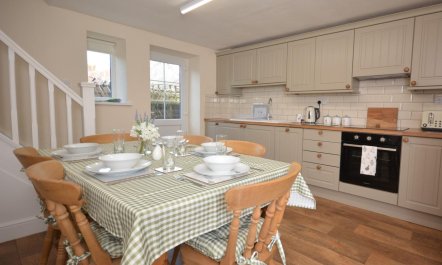 3 Bed in Martock 1