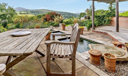 1 Bed in Abergavenny 3