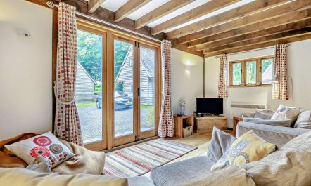 3 Bed in Camelford 2