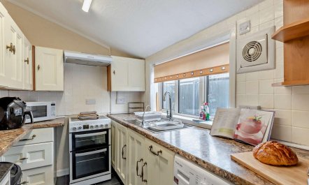 2 Bed in Mablethorpe 2