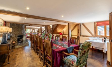 8 Bed in Newtown 5