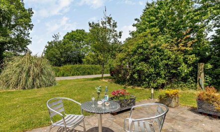 1 Bed in South Molton 1