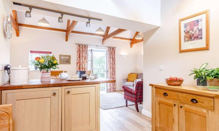 2 Bed in St. Austell 3