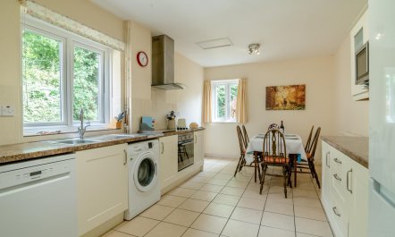 1 Bed in Kilve 2