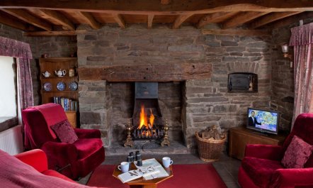 2 Bed in Builth Wells 2