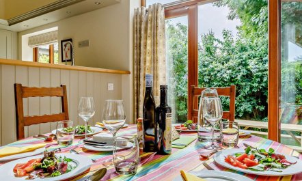 3 Bed in Holt 4