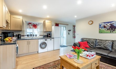 2 Bed in Barnstaple 3