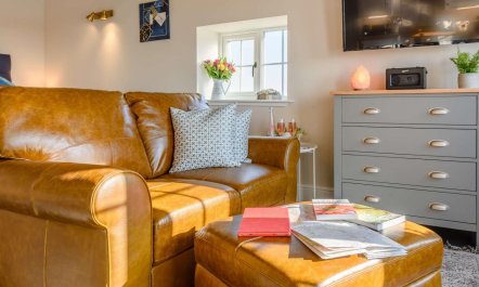 1 Bed in Challacombe 6