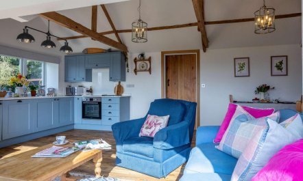 1 Bed in Axminster 2