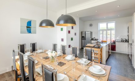 6 Bed in Bideford 2