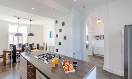 6 Bed in Bideford 7