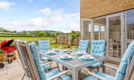 3 Bed in Hay On Wye 1