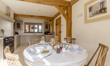 2 Bed in Newton Tracey 5