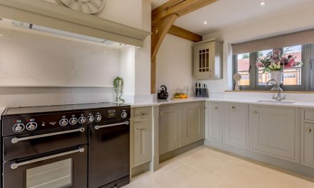 2 Bed in Newton Tracey 7