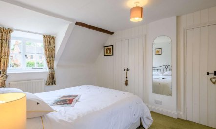 2 Bed in Field Dalling 7