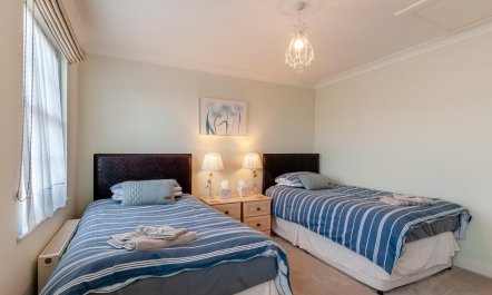3 Bed in Broadstairs 9