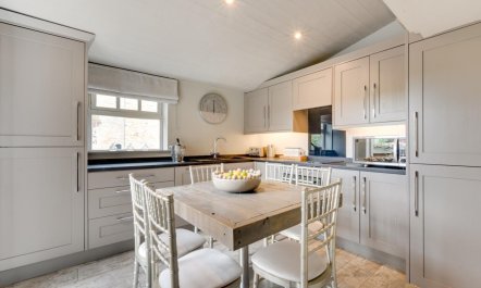 3 Bed in Richmond 4