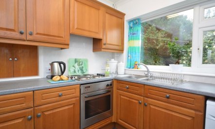 3 Bed in St Austell 5