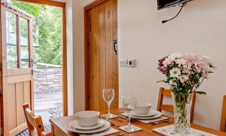 1 Bed in Pantygelli 3