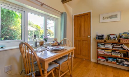 1 Bed in Falmouth 2