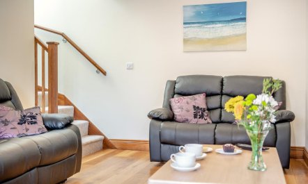 2 Bed in Bridport 4