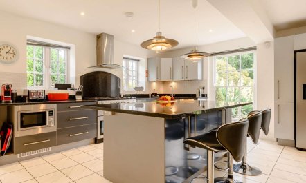 5 Bed in Litton Cheney 5