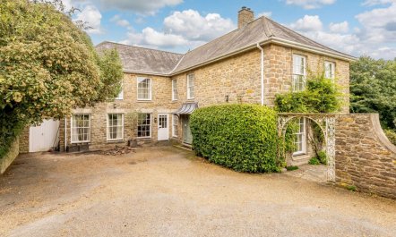 5 Bed in Litton Cheney