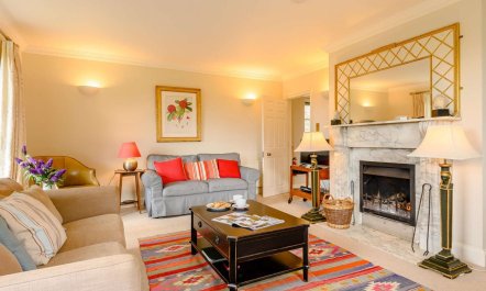 5 Bed in Litton Cheney 1