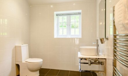 5 Bed in Litton Cheney 7