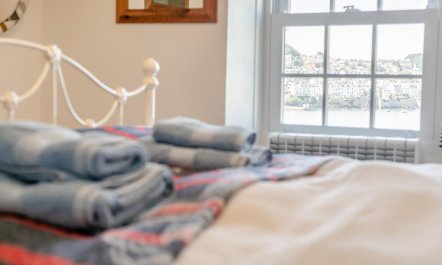 2 Bed in Polruan 4