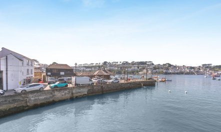 2 Bed in Polruan 8