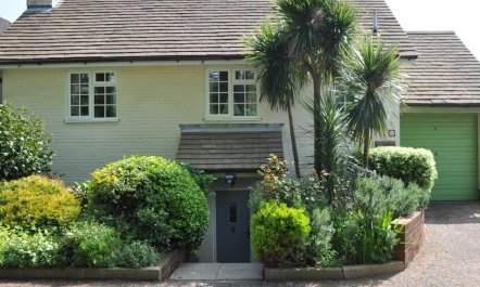 3 Bed in Branscombe 1