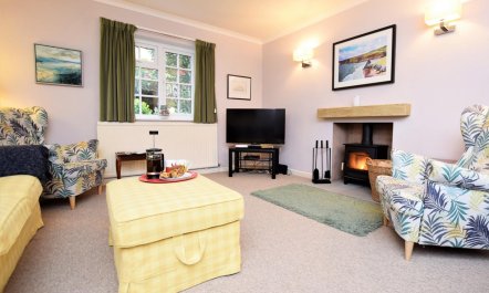 3 Bed in Branscombe 4