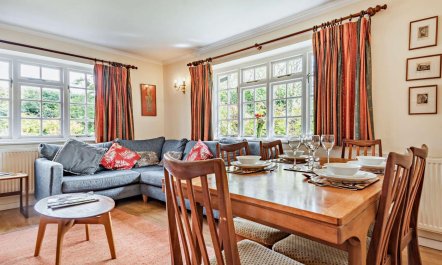 3 Bed in Cley-next-the-sea 1