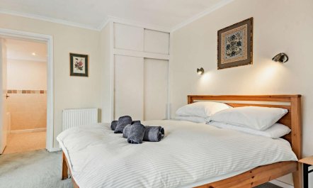 3 Bed in Cley-next-the-sea 9