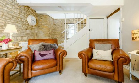 2 Bed in Cheltenham 4