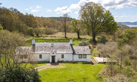 3 Bed in Tighnabruaich 1