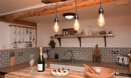 2 Bed in Newton Abbot 9