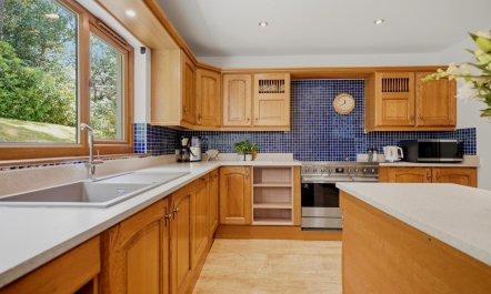5 Bed in Arrochar 4