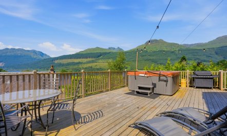 5 Bed in Arrochar 1