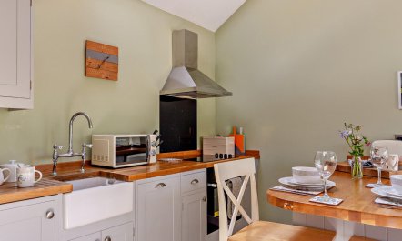 1 Bed in Beaminster 6