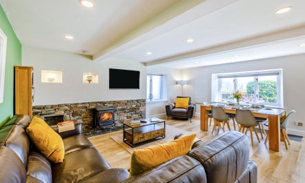 2 Bed in Keswick 1