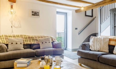 2 Bed in Brecon 8