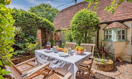 2 Bed in Rye- 7