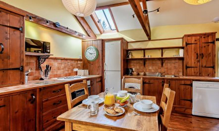 5 Bed in Ilfracombe 1